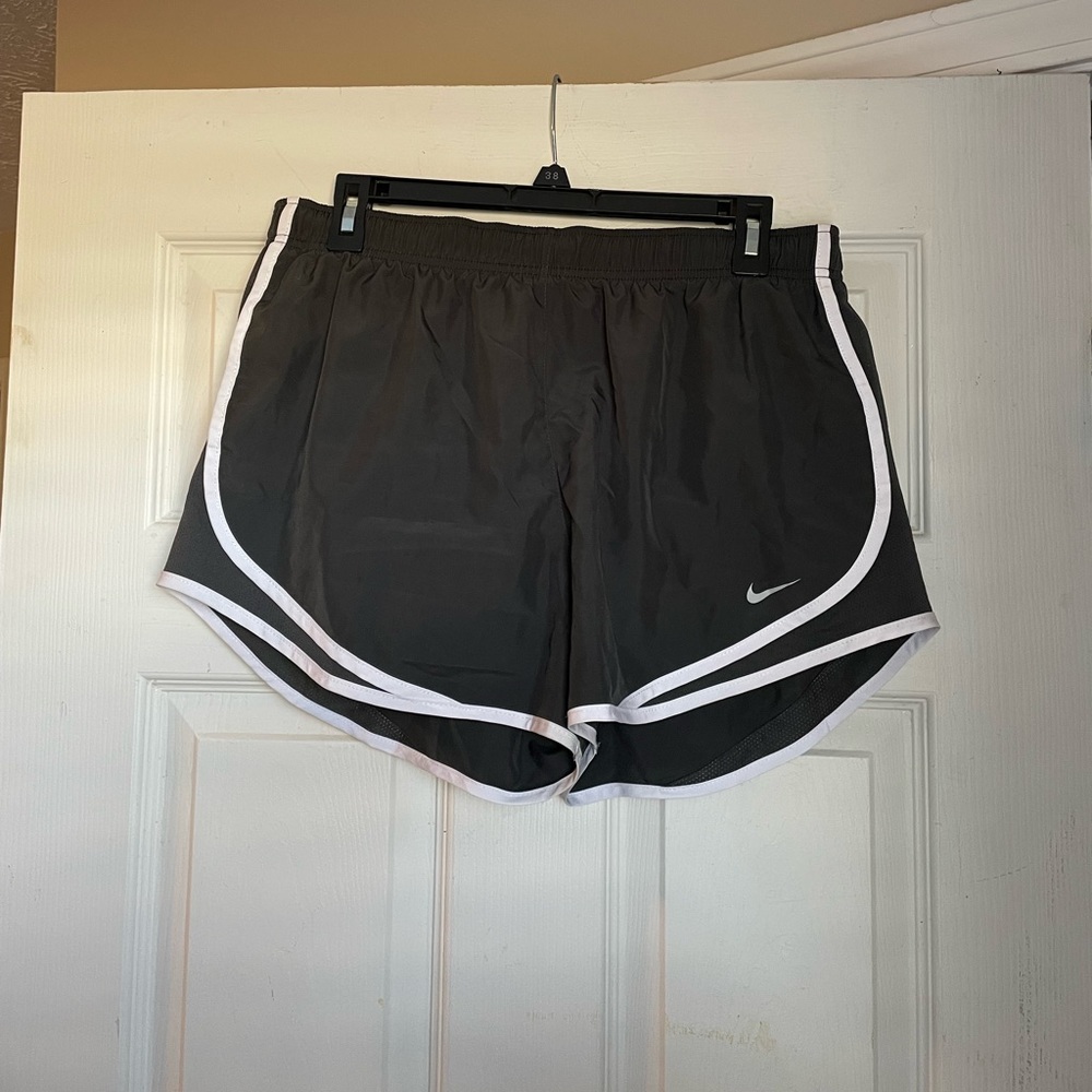 Nike Women’s Tempo Running Shorts